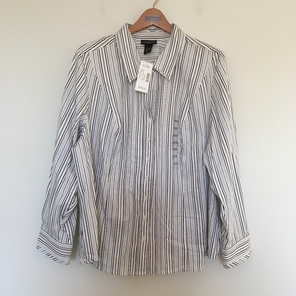 NWT Lane Bryant Gray White Metallic Striped Button Down Shirt Blouse Sz 22/24W - Picture 1 of 14
